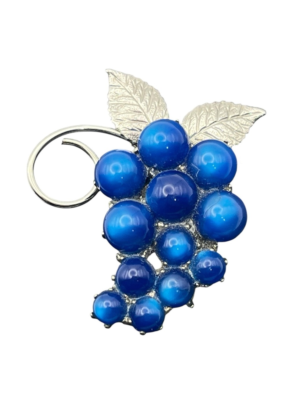 Blue moon glow lucite plastic grapes cluster silver tone brooch pin vintage